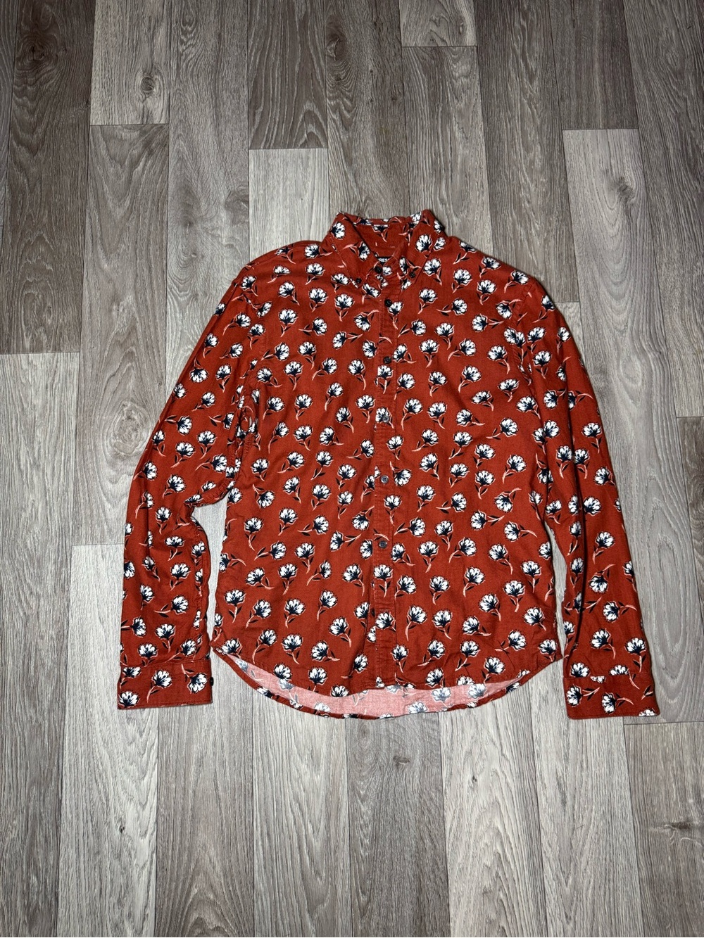 Express Men’s Floral Button Up Shirt Size Small